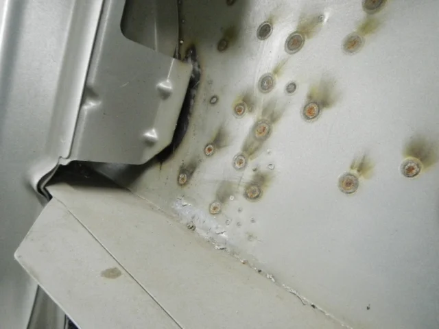 Крышка багажника для Volkswagen Touran 1T 2003-2015 на фотографиях