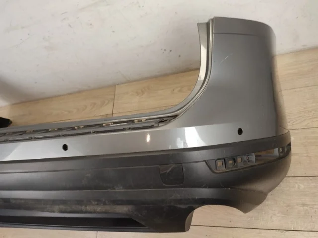 Бампер задний для Volkswagen Touareg II (7P5) 2010-2014 на фотографиях