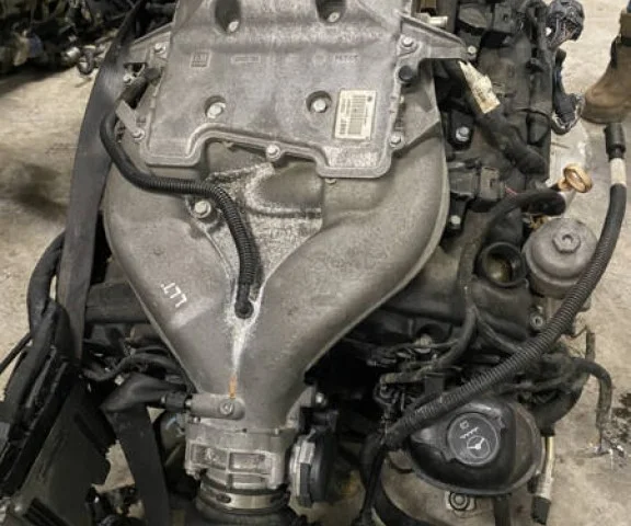 Двигатель без навесного для Cadillac CTS 2 2008-2014 на фотографиях