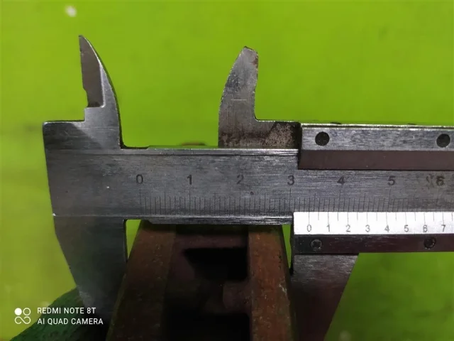 Диски тормозные передние (комплект) для Volkswagen Touareg I (7L) 2002-2010 на фотографиях