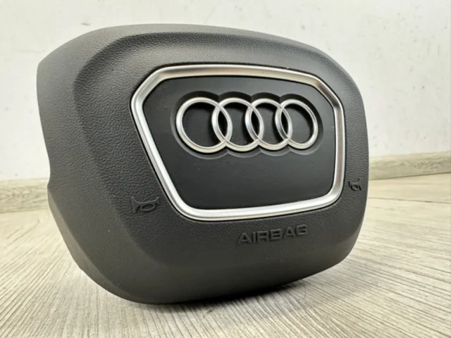 Подушка безопасности водителя для Audi Q7 4M 2015+ на фотографиях
