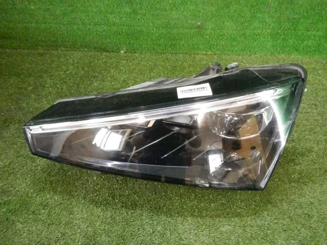 Фара левая для Skoda Rapid II 2020+ на фотографиях