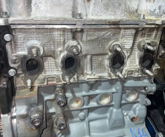 Двигатель без навесного для Fiat Doblo 223 2001-2016 на фотографиях