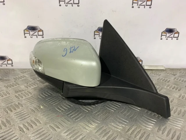 Зеркало заднего вида (в салоне) для Volvo C30 MK 2006-2013 на фотографиях