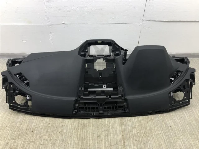 Подушка безопасности пассажира для Subaru Forester SK 2019+ на фотографиях