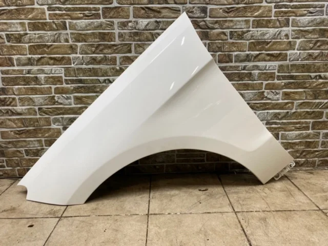 Крыло левое для Mercedes-Benz GLE class W166 2015-2018 на фотографиях