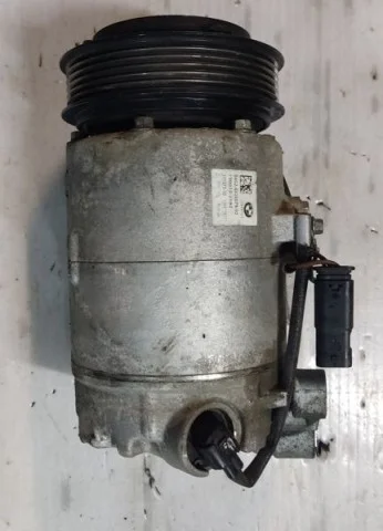 Компрессор кондиционера для BMW X3 F25 2010-2017 на фотографиях