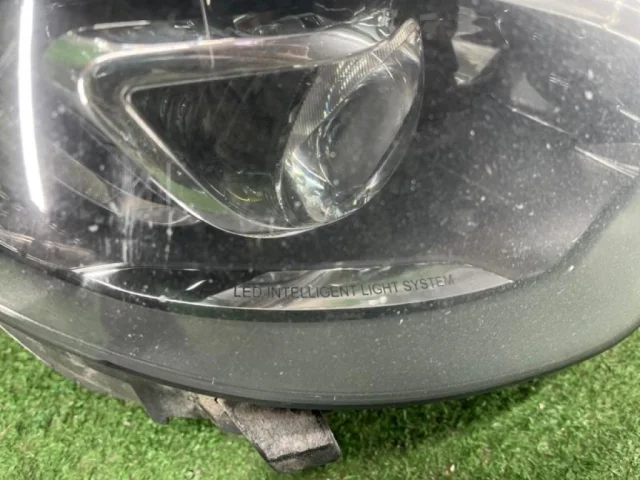 Фара правая для Mercedes-Benz E class C207 2009-2017 на фотографиях