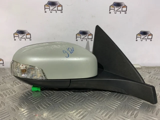 Зеркало заднего вида (в салоне) для Volvo C30 MK 2006-2013 на фотографиях