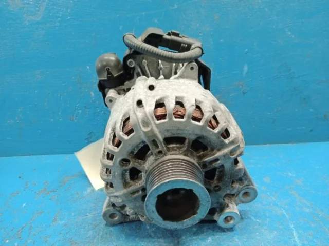 Генератор для Nissan Serena C26 2010-2016 на фотографиях