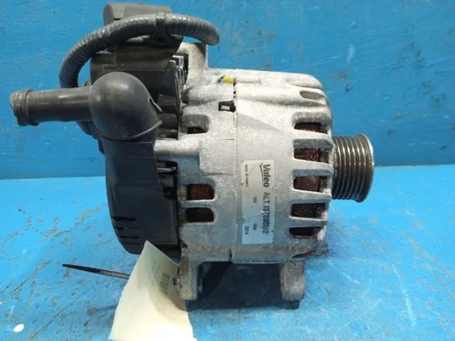 Генератор для Nissan Serena C26 2010-2016 на фотографиях