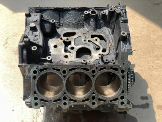 Блок цилиндров для Volkswagen Touareg I (7L) 2002-2010 на фотографиях