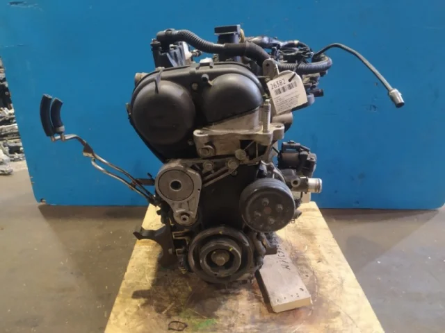 Двигатель без навесного для Ford Kuga CBS 2013-2016 на фотографиях