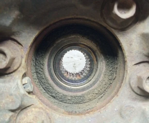 Кулак задний левый для Mazda CX 5 KE 2011-2017 на фотографиях