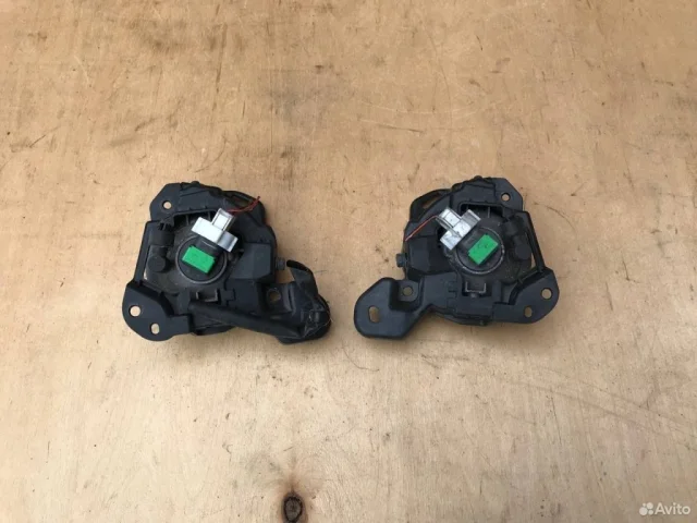 Противотуманка (ПТФ) передняя правая для Mazda CX 5 KE 2011-2017 на фотографиях