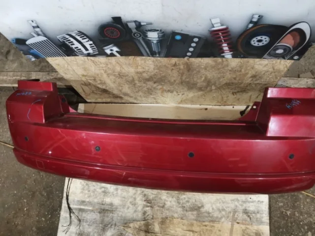 Бампер задний для Dodge Caliber 2006-2012 на фотографиях