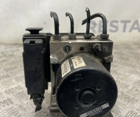 Блок ABS для Audi Q7 4L 2005-2015 на фотографиях