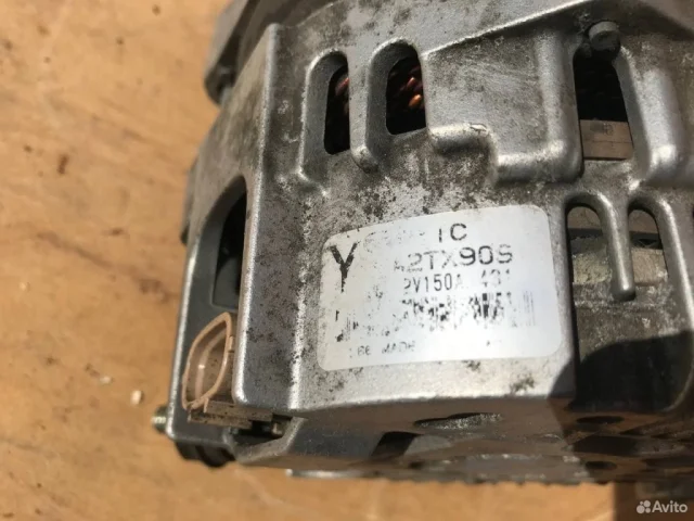 Генератор для Mazda CX 5 KE 2011-2017 на фотографиях