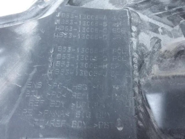 Фара правая для Ford Explorer U502 2011-2016 на фотографиях