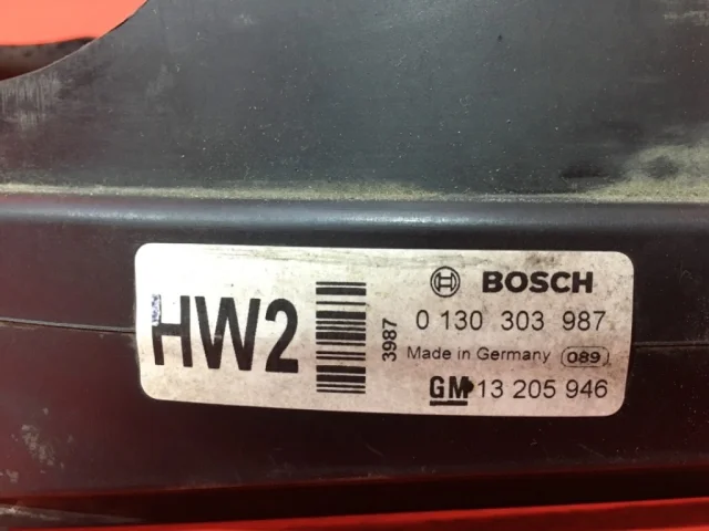 Вентилятор радиатора охлаждения ДВС для Opel Astra H Седан 2004-2014 на фотографиях