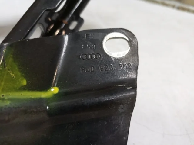 Петля капота левая для Audi Q3 8U 2011-2019 на фотографиях