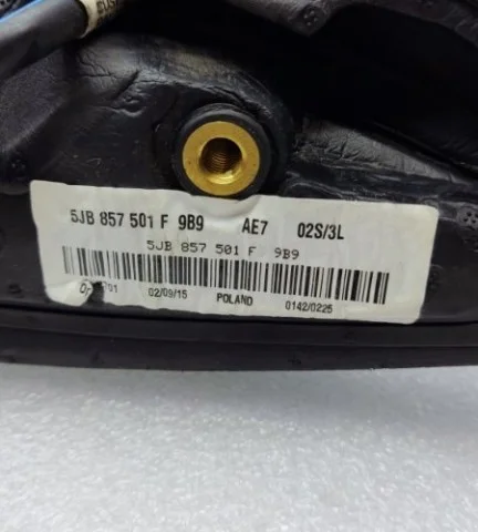 Зеркало заднего вида (в салоне) для Skoda Rapid I NH3 2012-2017 на фотографиях