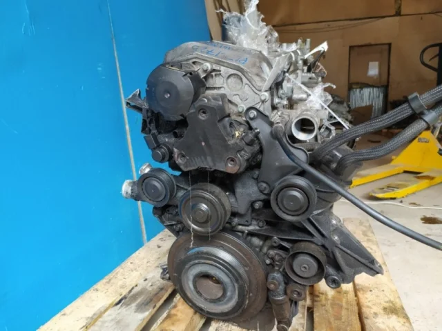 Продажа двигателя 647.961