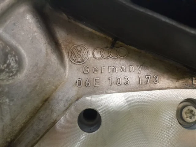 Двигатель без навесного для Audi A6 C7 2010-2018 на фотографиях