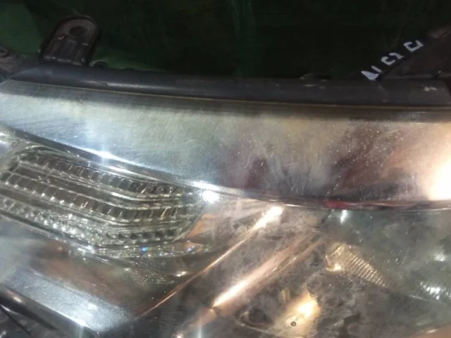 Фара левая для Toyota Alphard H10 2002-2008 на фотографиях
