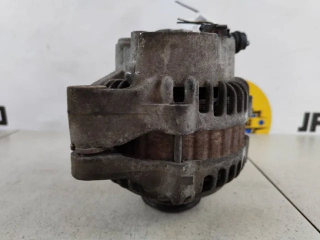 Генератор для Suzuki Swift Хэтчбек 5-d 2004-2010 на фотографиях