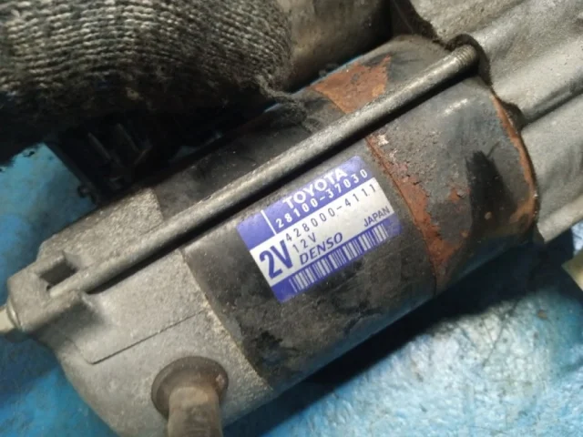 Стартер для Toyota RAV4 XA40 2013-2015 на фотографиях