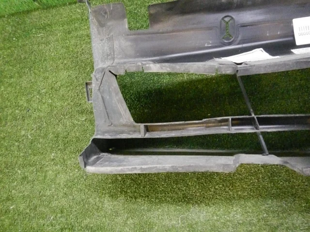 Воздуховод радиатора левый для BMW 3er F30 2011-2019 на фотографиях