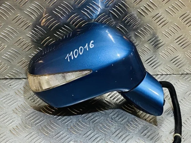 Стекла и зеркала для Honda Civic FD 2005-2012 седан на фотографиях