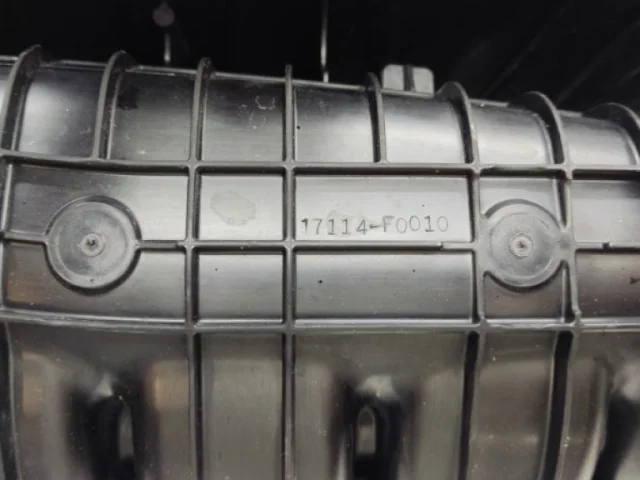 Впускной коллектор для Toyota RAV4 XA50 2019+ на фотографиях