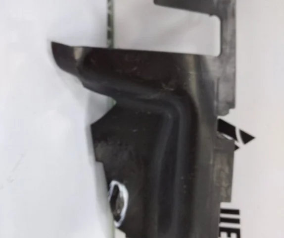 Воздухозаборник для Skoda Rapid II 2020+ на фотографиях