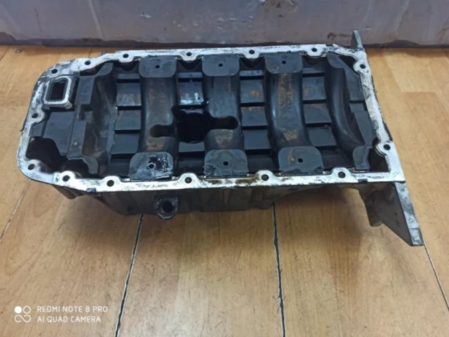 Поддон картера для Opel Zafira B 2005-2015 на фотографиях