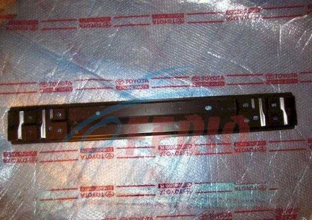 Усилитель заднего бампера для Toyota Corolla E140/E150 Седан 2006-2013 на фотографиях