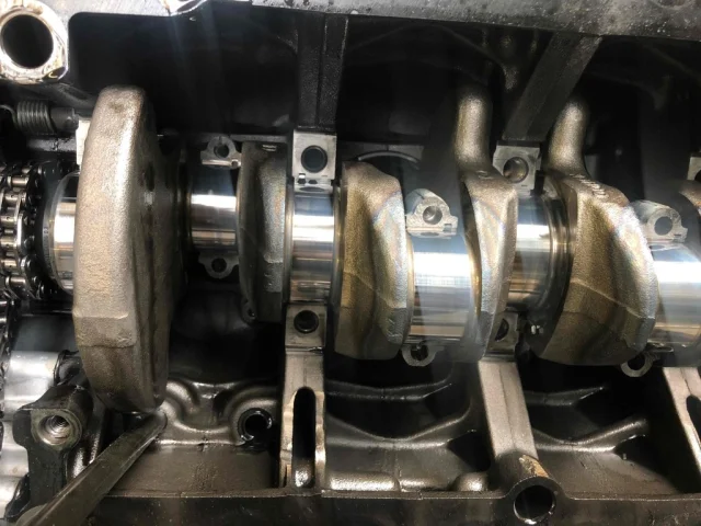 Двигатель для Mercedes-Benz Vito W639 Vito Микроавтобус 2003-2013 на фотографиях