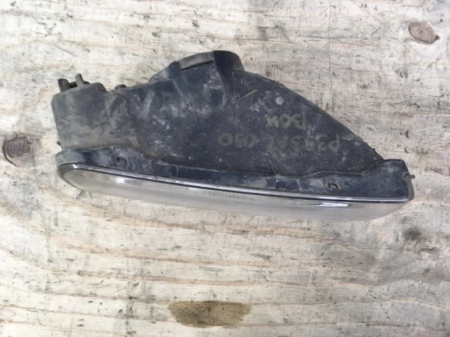 Противотуманка (ПТФ) передняя левая для Toyota Land Cruiser 200 2007-2015 на фотографиях