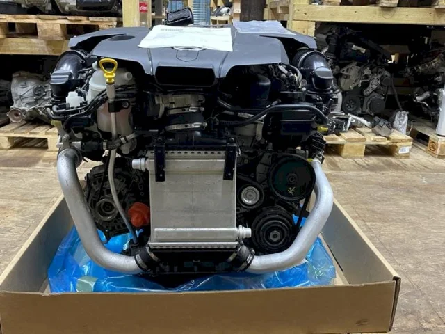 Двигатель без навесного для Mercedes-Benz GL class X166 2012-2016 на фотографиях