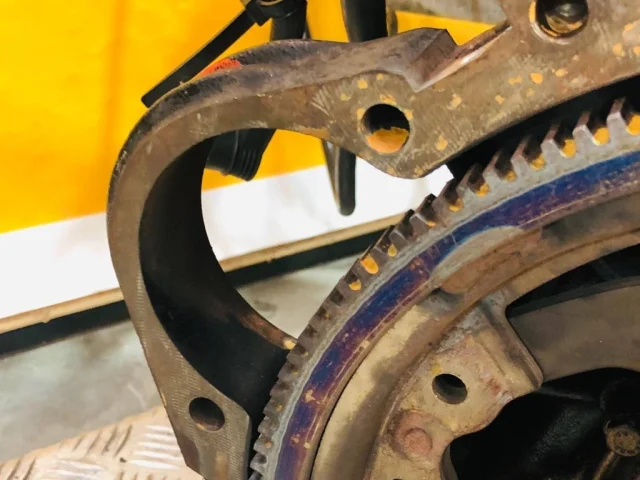 Продажа двигателя 104.990