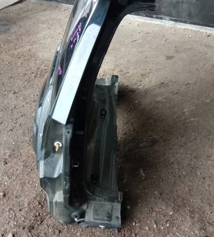 Заднее левое крыло для Suzuki Grand Vitara 2005-2014 на фотографиях