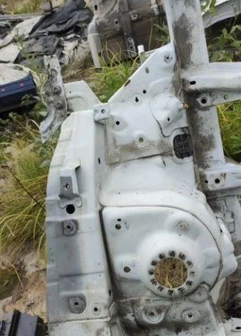 Лонжерон передний правый для Hyundai Solaris 1 рестайлинг 2014-2017 на фотографиях