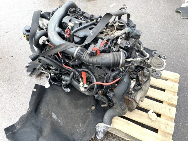 Продажа двигателя D5244T5