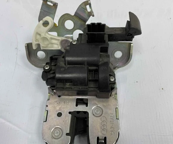 Замок багажника для Skoda Rapid I NH3 2012-2017 на фотографиях