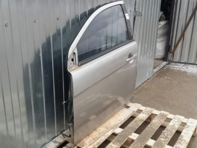 Дверь передняя левая для Mitsubishi Lancer 10 Седан CY 2007-2011 на фотографиях