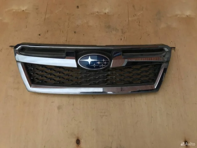 Решетка радиатора для Subaru Legacy BM/B14 2009-2013 на фотографиях