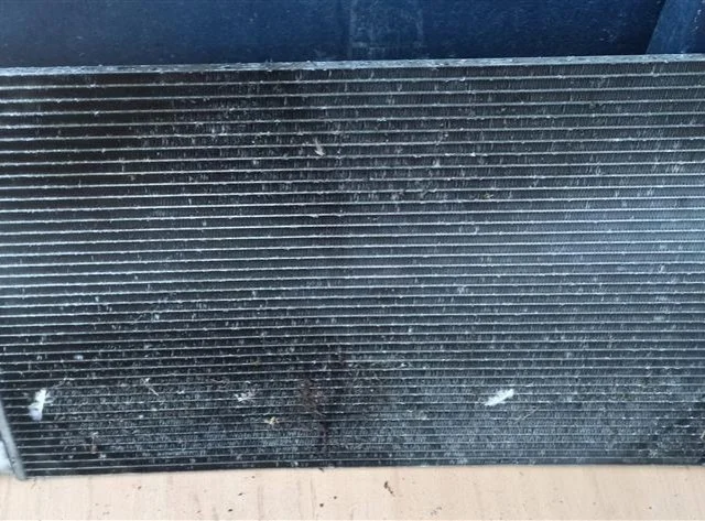 Радиатор охлаждения ДВС для Opel Insignia Универсал A 2008-2017 на фотографиях