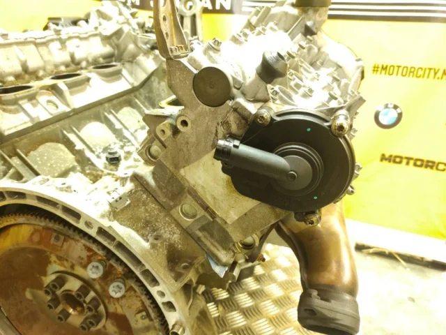 Продажа двигателя 272.975