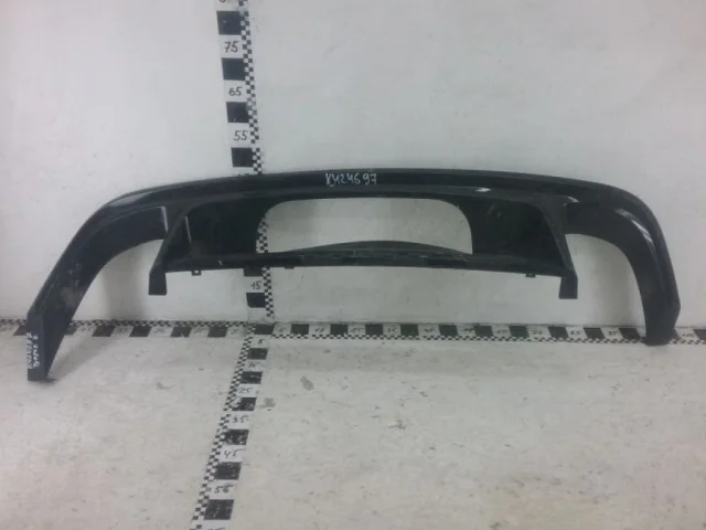 Фартук (спойлер) заднего бампера для Volkswagen Touareg II (7P5) Rest 2014-2018 на фотографиях